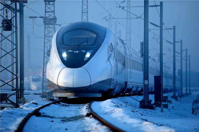 與青島四方機車廠攜手合作(圖1)